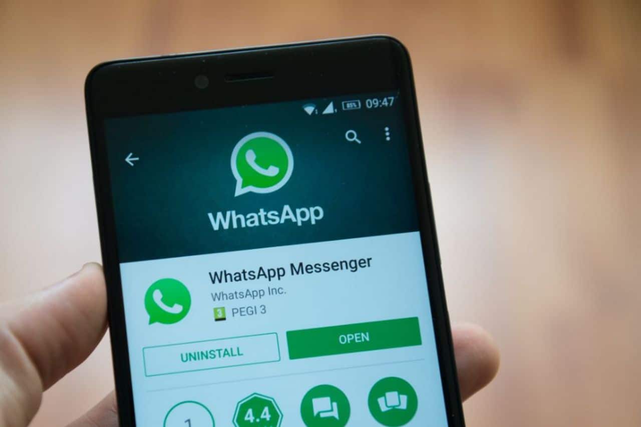 A dark fate for WhatsApp .. 3 reasons and hopes of a major migration from WhatsApp for two secure applications, which are optional 2 10/12/2021 - 9:21 PM
