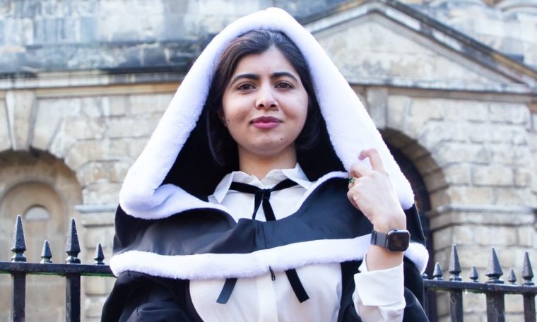Formada em Oxford, Malala comemora diploma nove anos depois de sofrer atentado