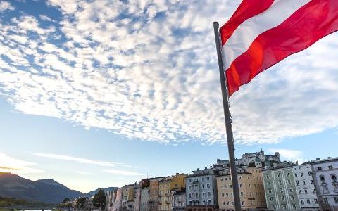 Austria sets 'lockdown' for non-vaccination against COVID-19 - 11/06/2021