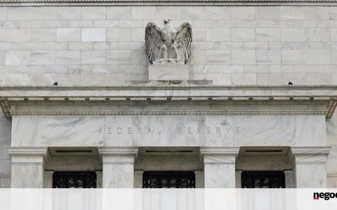 Fed vice president points to potential interest rate hike by the end of 2022