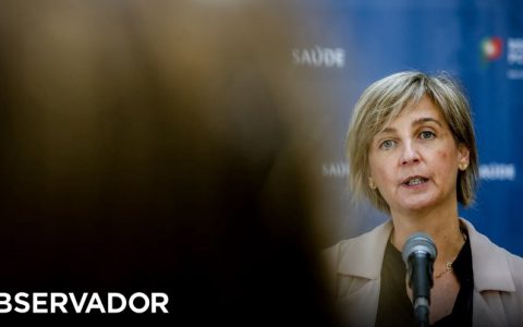 "Affairs of the Skyscraper."  Marta Temido - Observer.  says Portugal expected to record 37,000 infections in first week of January