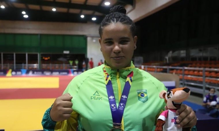 Judoka de Atibia wins bronze in Pan-American Sub 21