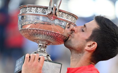 Novak Djokovic cleared for Roland Garros title defense after France eased rules