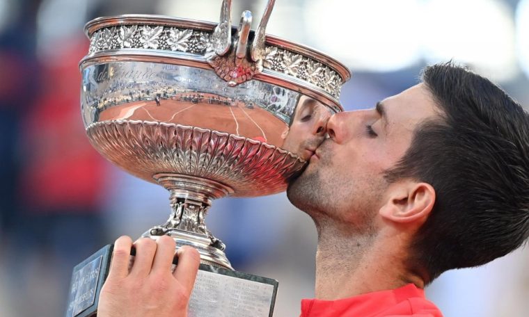 Novak Djokovic cleared for Roland Garros title defense after France eased rules