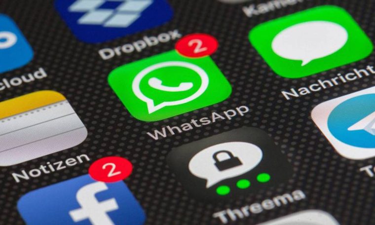 3 Ways to Read Messages on WhatsApp Without "Online"
