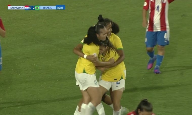 Brazil beat Paraguay and guaranteed a place in the U-17 Women's World Cup in India;  View target |  brazilian team