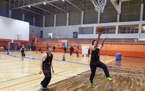 NBA Basketball School Coaches Students in Curitiba