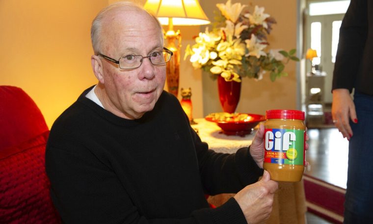 Stephen Wilhite, creator of GIF format, dies at the age of 74.  Technology