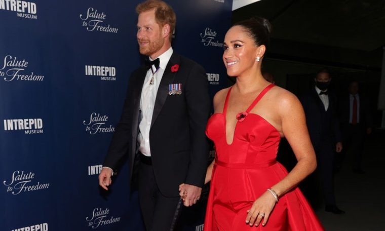 Harry and Meghan deny plans to use Queen's party to charm the media