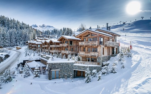 9 Luxury Hotels In The Snow To Stay In On Your Next Vacation!  - Vogue House