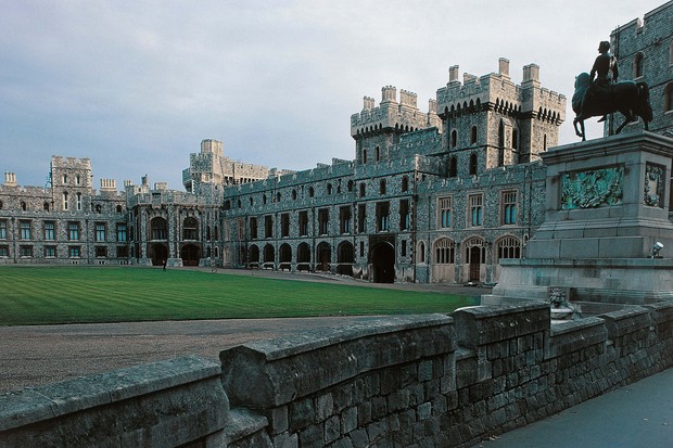 How to visit Queen Elizabeth's Palaces in the UK - Queen Elizabeth _ Windsor (Photo: Getty Images)