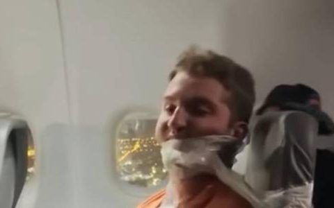 Man arrested with duct tape on flight for groping flight attendant