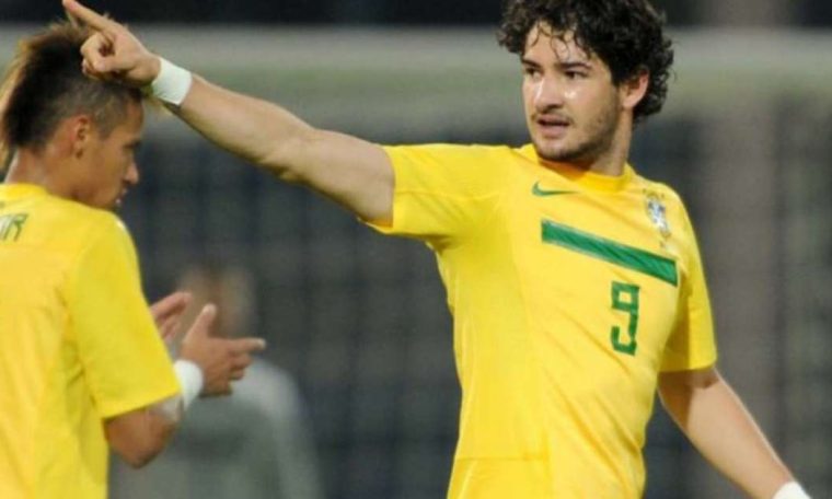 'I believe I can go to the World Cup', says Alexandre Pato