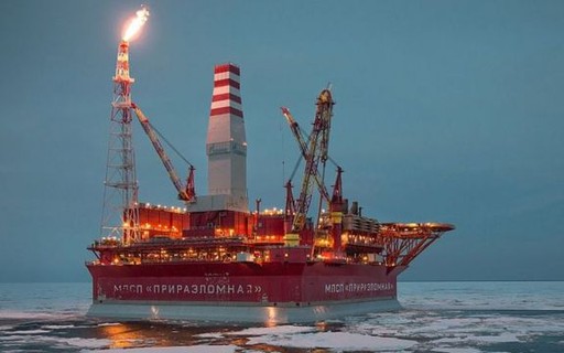 Russia bypasses sanctions and hides origin of oil cargoes carrying US