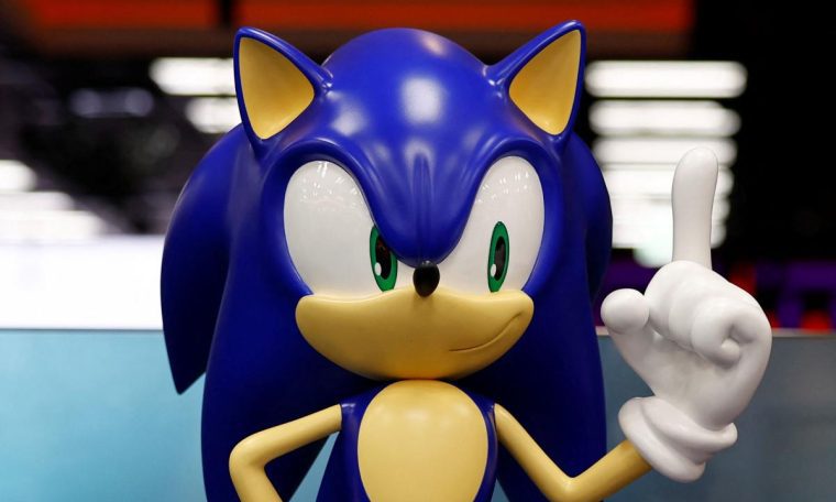 The "new" Sonic 3 will not have its original score due to a dispute with Michael Jackson.