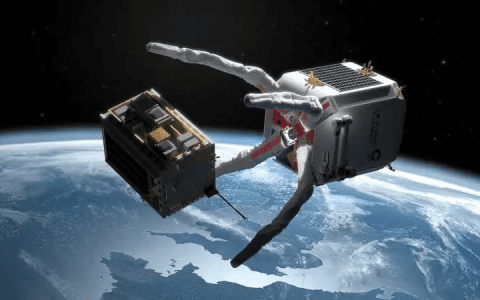 Space junk: Britain wants to "rescue" and burn retired satellites