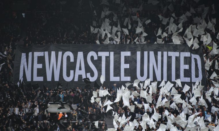 Nazi salute fan banned in English stadiums