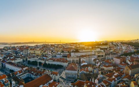 Portugal approves work visas benefiting Brazilians;  see how it works